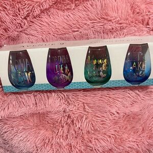 Avenue Multicolor Stemless Wine Glass Set